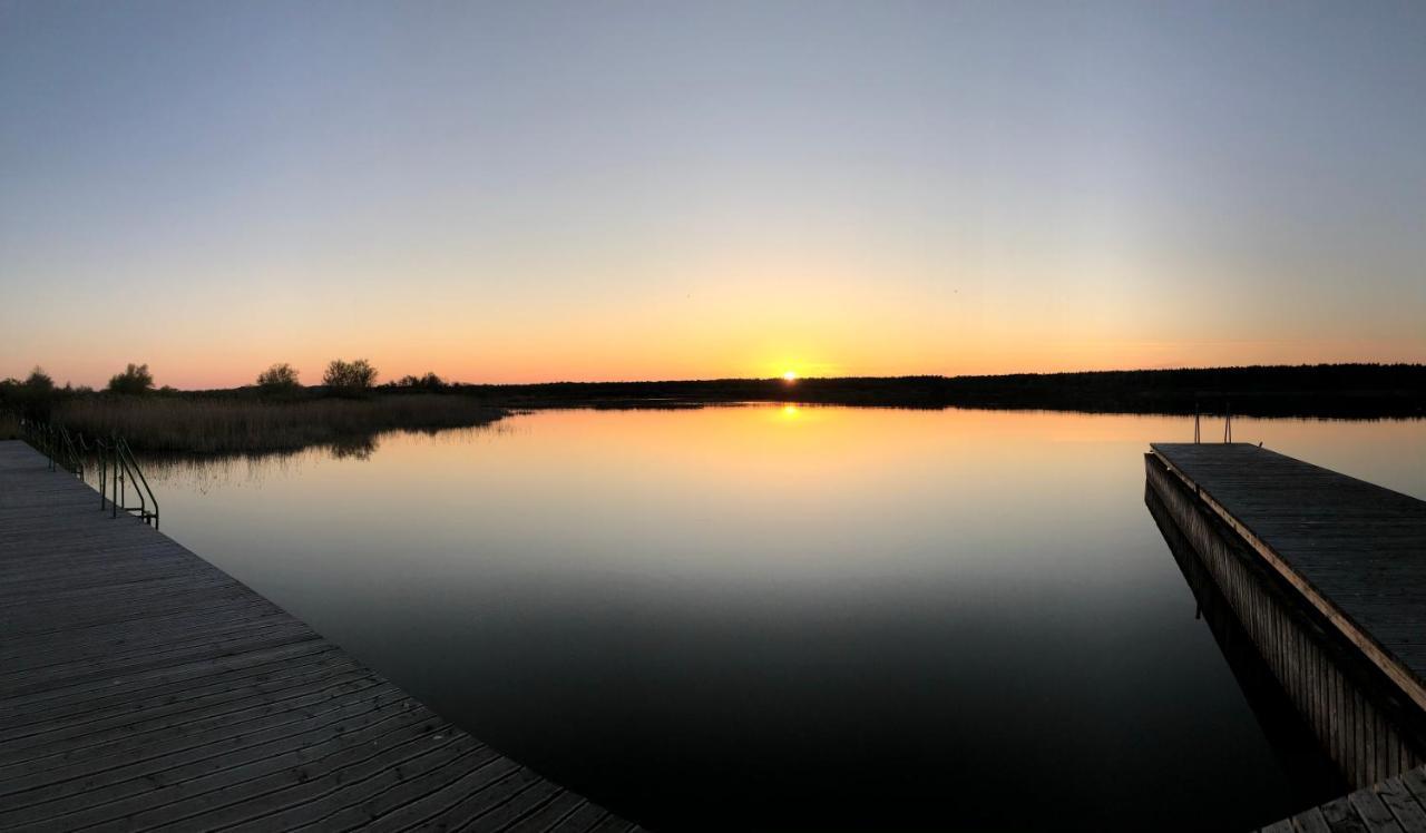Prywatny Domek Wakacyjny Grazynka Jezierzany Bagian luar foto